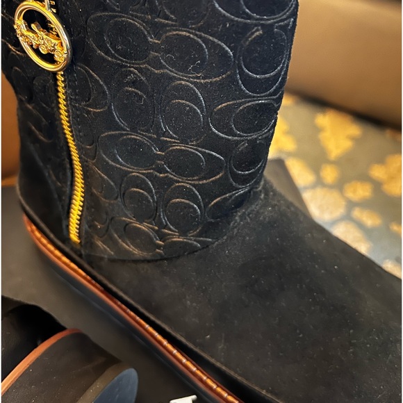 Coach Boots Brand New - Picture 4 of 9